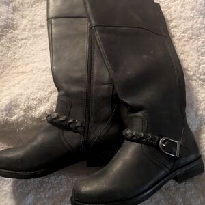 Earth Black Combat Moto Boots with Buckle Strap